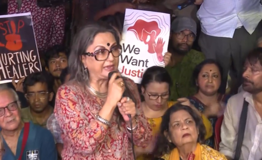 Aparna Sen at RG Kar Medical College and Hospital | Photo Courtesy: Video grab from Facebook