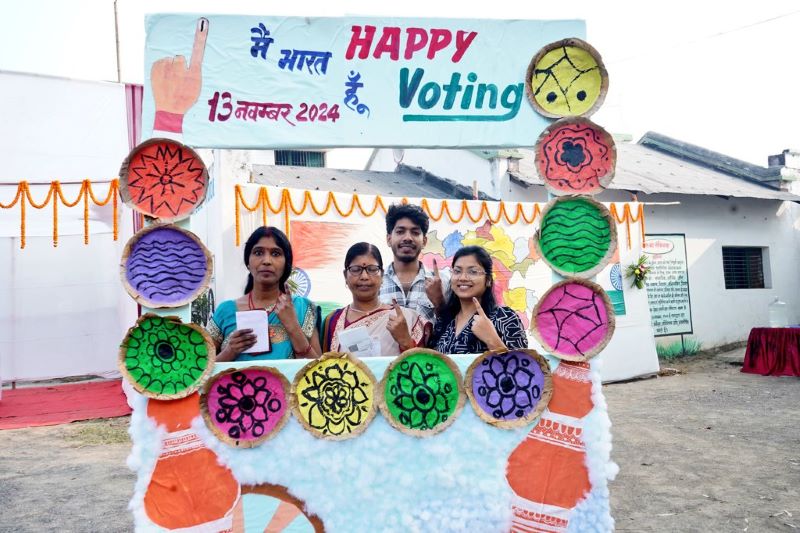 Voters after casting votes in Jharkhand | Photo courtesy: ECI X handle