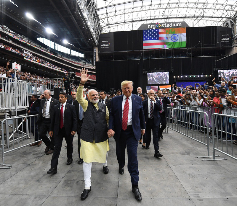 Narendra Modi wishes his 'friend' Donald Trump after Republicans sweep US polls