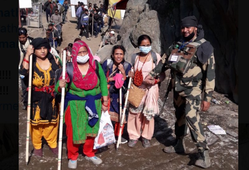 Over 30,000 pilgrims pay obeisance at Amarnath Cave; total number of pilgrims crosses 1 lakh