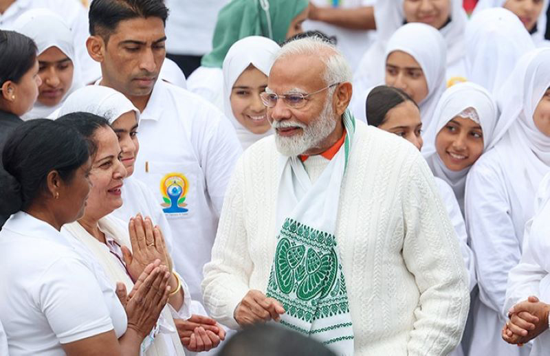 PM Modi addresses yoga practitioners at Dal Lake in Kashmir on International Yoga Day