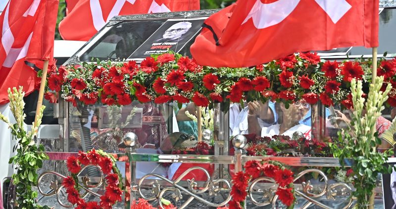 Sea of red supporters bid final goodbye to departed ex-Bengal CM and Marxist icon Buddhadeb Bhattacharjee