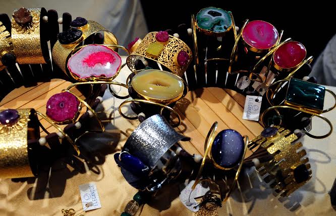 Richa Sharma inaugurates fashion exhibition in Kolkata 