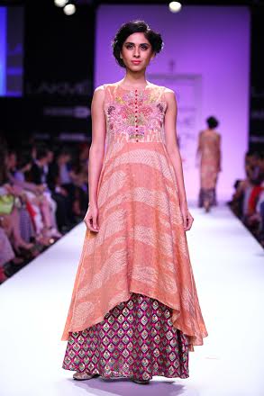 Krishna Mehta showcases collection at LFW