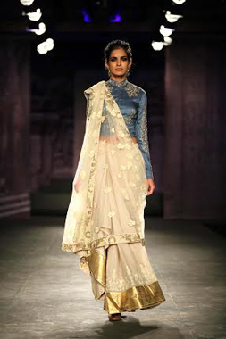 Kangana Ranaut walks for Anju Modi