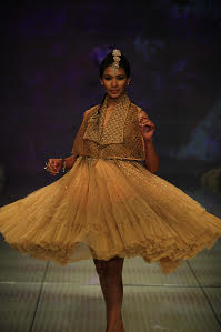 Tarun Tahiliani showcases at Bridal Fashion Week