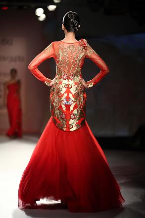 Shraddha Kapoor walks for Gaurav Gupta at ICW Delhi