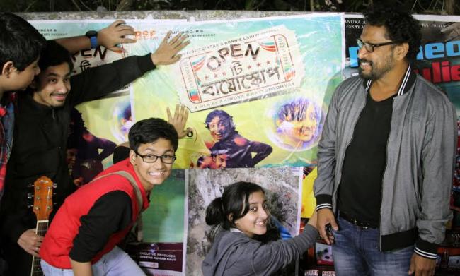 Team "Open Tee Bioscope" captures North Kolkata walls  