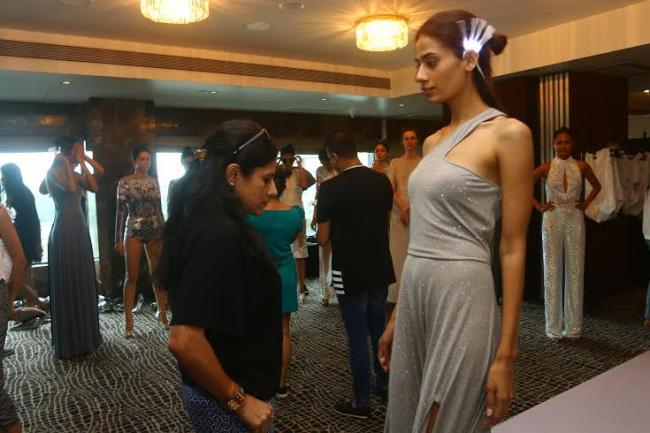 Namrata Joshipura to light up the ramp at LakmÃ© Fashion Week Winter/Festive 2015 with LakmÃ© Insta Light show