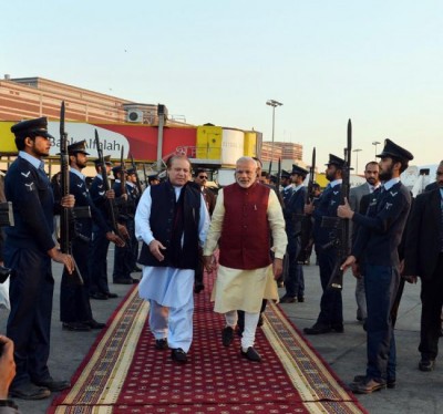 Spent a warm evening with Sharif family, touched by Pakistan PM's gesture: Modi