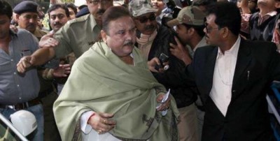 Saradha: Madan Mitra leaves hospital