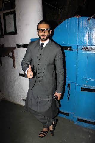 Ranbir Deepika's impromptu party to celebrate Tamasha's success