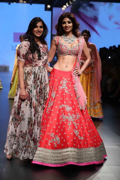 LFW: Shilpa Shetty walks for designer Anushree Reddy