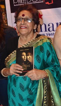 Kolkata: Moon Moon Sen unveils Shoma A. Chatterji's book 
