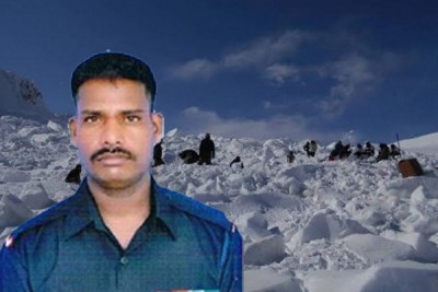 Hanumanthappa's last rites in his ancestral Karnataka village today