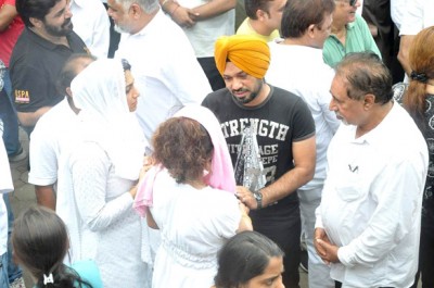 Gurpreet Ghuggi joins AAP