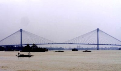 WB: Railway staff stabbed to death in Hooghly, youth stabs Facebook friend in Salt Lake