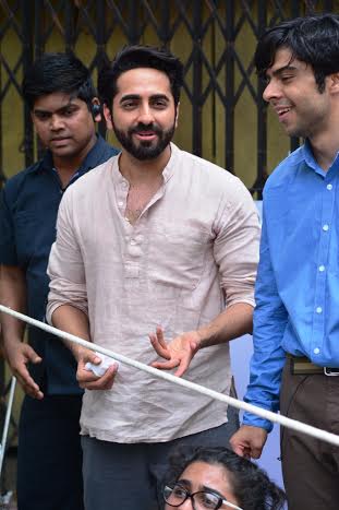 Ayushmann Khurrana shoots for Meri Pyaari Bindu in Kolkata