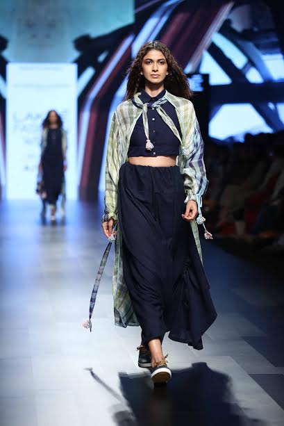 LFW: Models walk the ramp for designer Sayantan Sarkar 