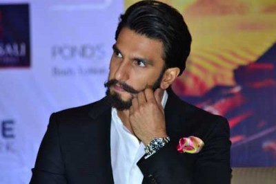 Ranveer suffers injury on Padmavati shoot, continues shooting
