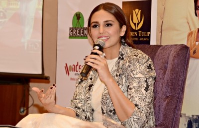 Huma Qureshi visits Kolkata, promotes her upcoming film Partition: 1947