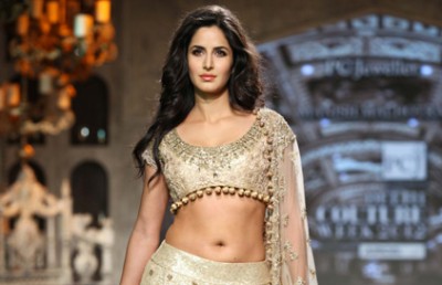 Katrina Kaif joins 'Thugs of Hindostan' team