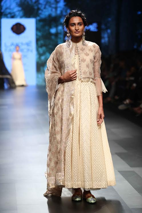 LFW 2017: Designer Kotwara showcases collection on Day 4