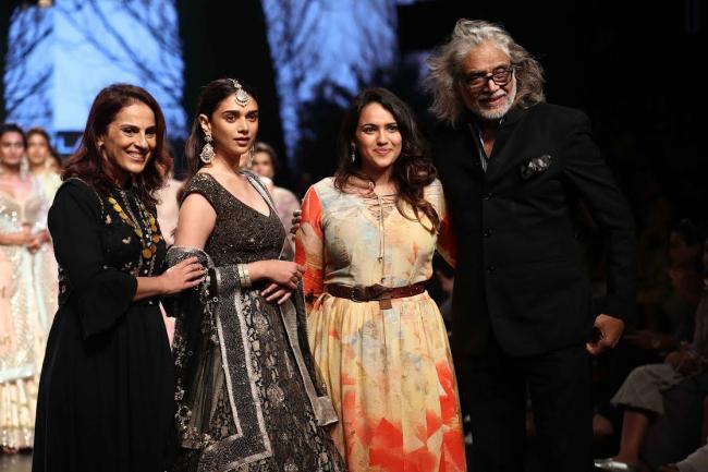 LFW 2017: Designer Kotwara showcases collection on Day 4