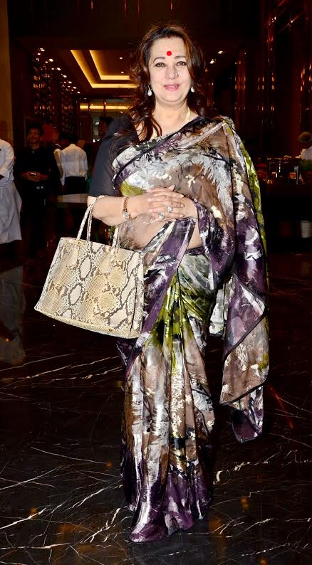 Kolkata: Vidya Balan and Girja Devi awarded