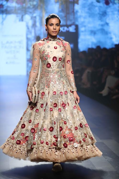 LFW day 4: Designer Tarun Tahiliani displays his collection
