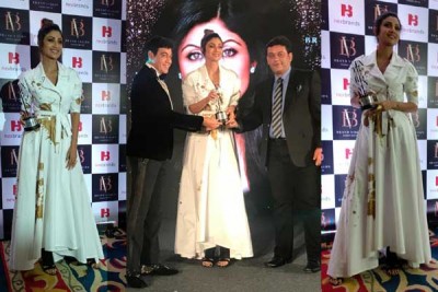 Shilpa Shetty Kundra honored at the Brand Vision Summit