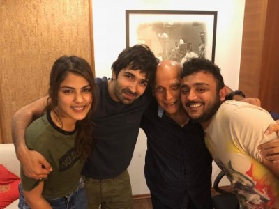 Mahesh Bhatt principal photography for his upcoming venture Jalebi to start on Mar 21