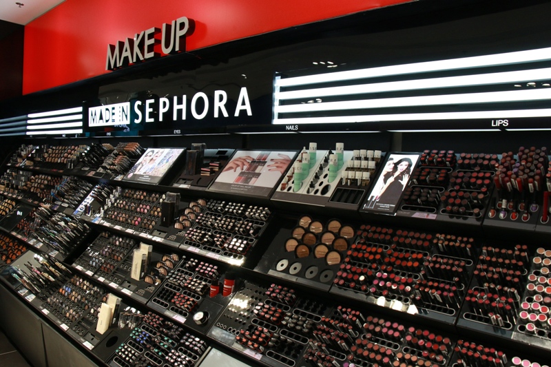 Bipasha Basu inaugurates beauty brand Sephora outlet in Kolkata