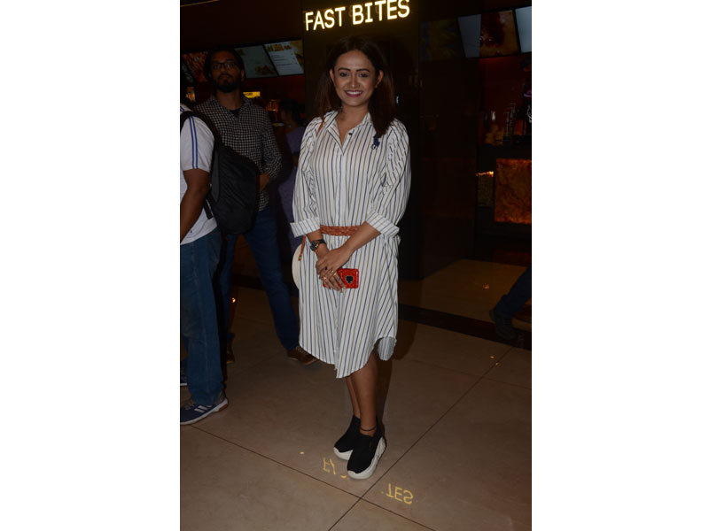 Tollywood stars attend Thai Curry premier in Kolkata