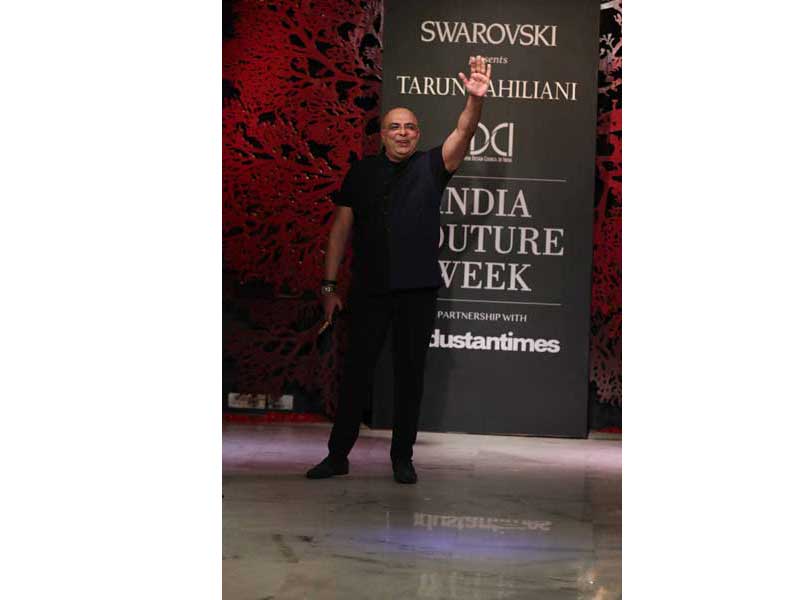 Models walk the ramp for Tarun Tahiliani's show