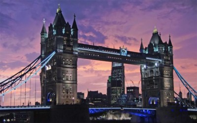 UK to lower flags on gov't buildings in solidarity with victims of London terror attack