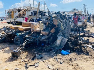 Al Shabab takes responsibility for Mogadishu blast  