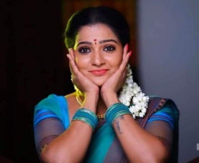 Tamil TV actor Chitra's mother accuses son-in-law of murdering her daughter, wants probe