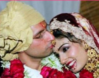 Raveena Tandon's Instagram post wishing husband Anil Thadani on 16th marriage anniversary is winning hearts online   