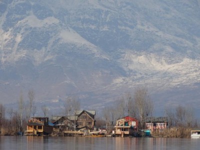 COVID-19 scare: Jammu DM orders closure of eateries, bars, suspends rallies, protests, religious activities till Mar 31