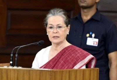 Ahead of Rajya Sabha polls, two Gujarat Congress MLAs resign
