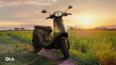 Ola scooter gets 100,000 reservation in a day