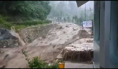 Himachal Pradesh: Cloudburst leaves several missing in Kullu