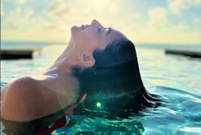 Kiara Advani looks stunning in her vacation pic, check out