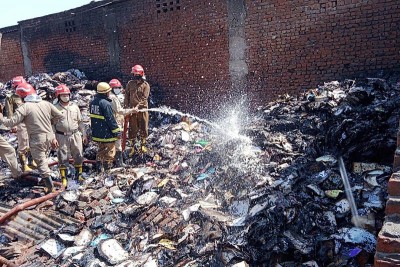 Delhi: Shanty fire leaves seven people dead