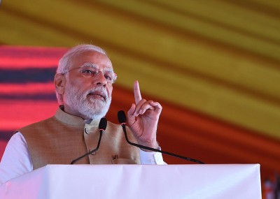 Narendra Modi to visit Gujarat today