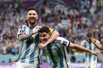 FIFA World Cup 2022: Messi hails Argentina coaching staff after reaching final