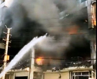 At least 26 dead, over 40 injured in massive fire at four-storey building in Delhi