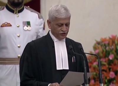 Justice UU Lalit takes oath as 49th Chief Justice of India