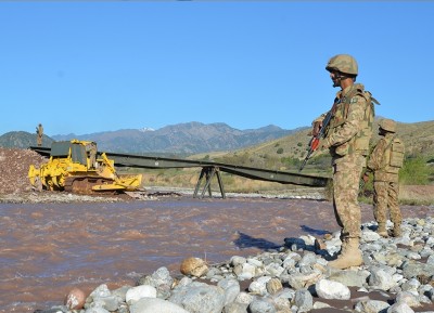 Five Pakistani soldiers die as terrorists attack army post from across Afghanistan border